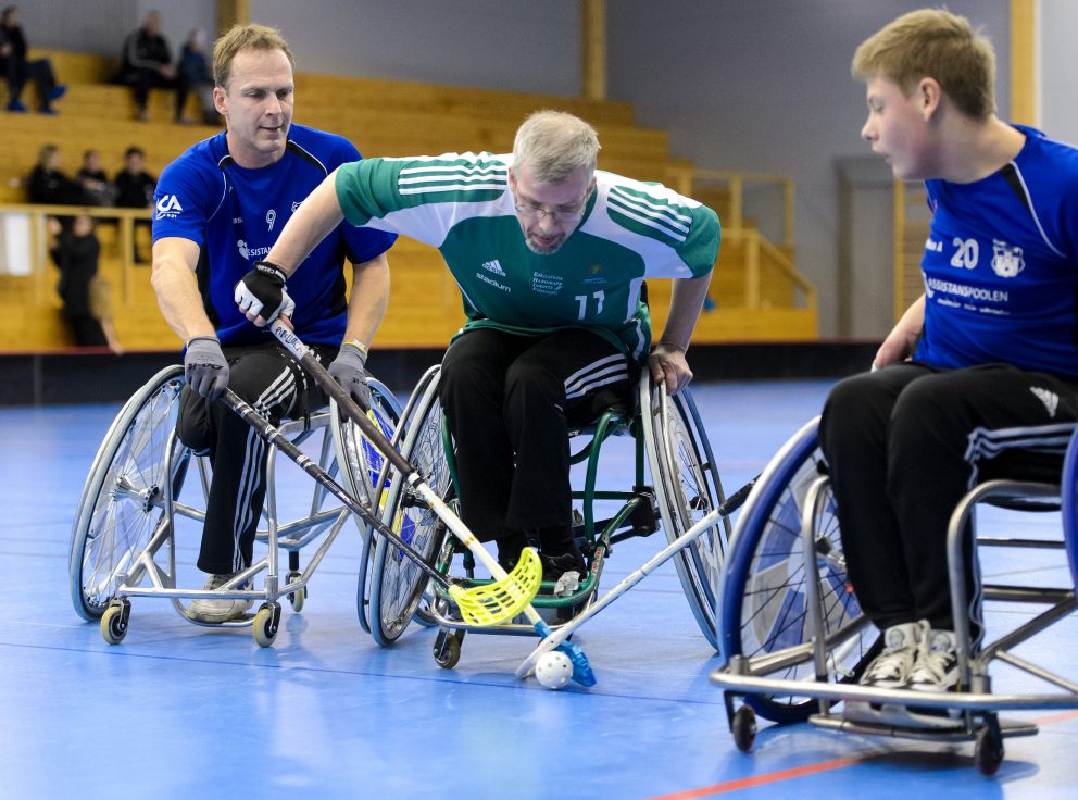 rullstolsinnebandy